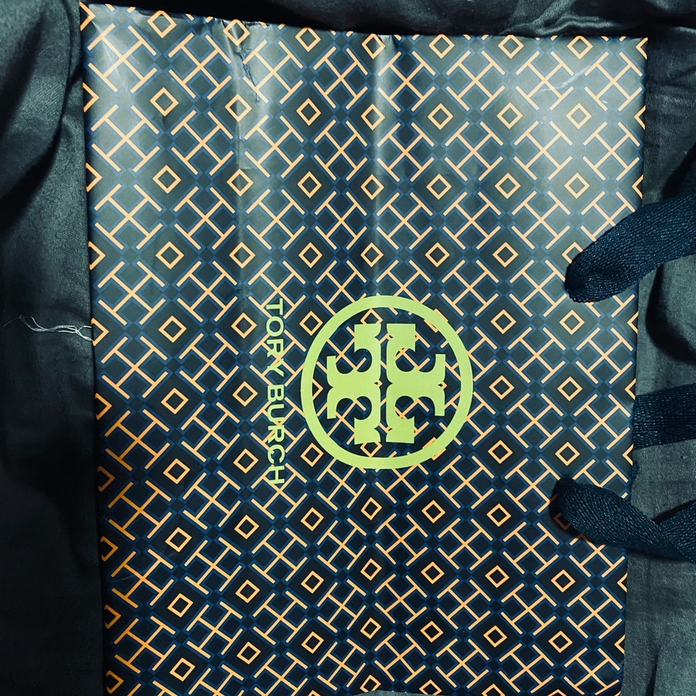 Tori Burch shopping bag